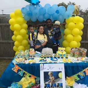 Meet your Posher, Strella